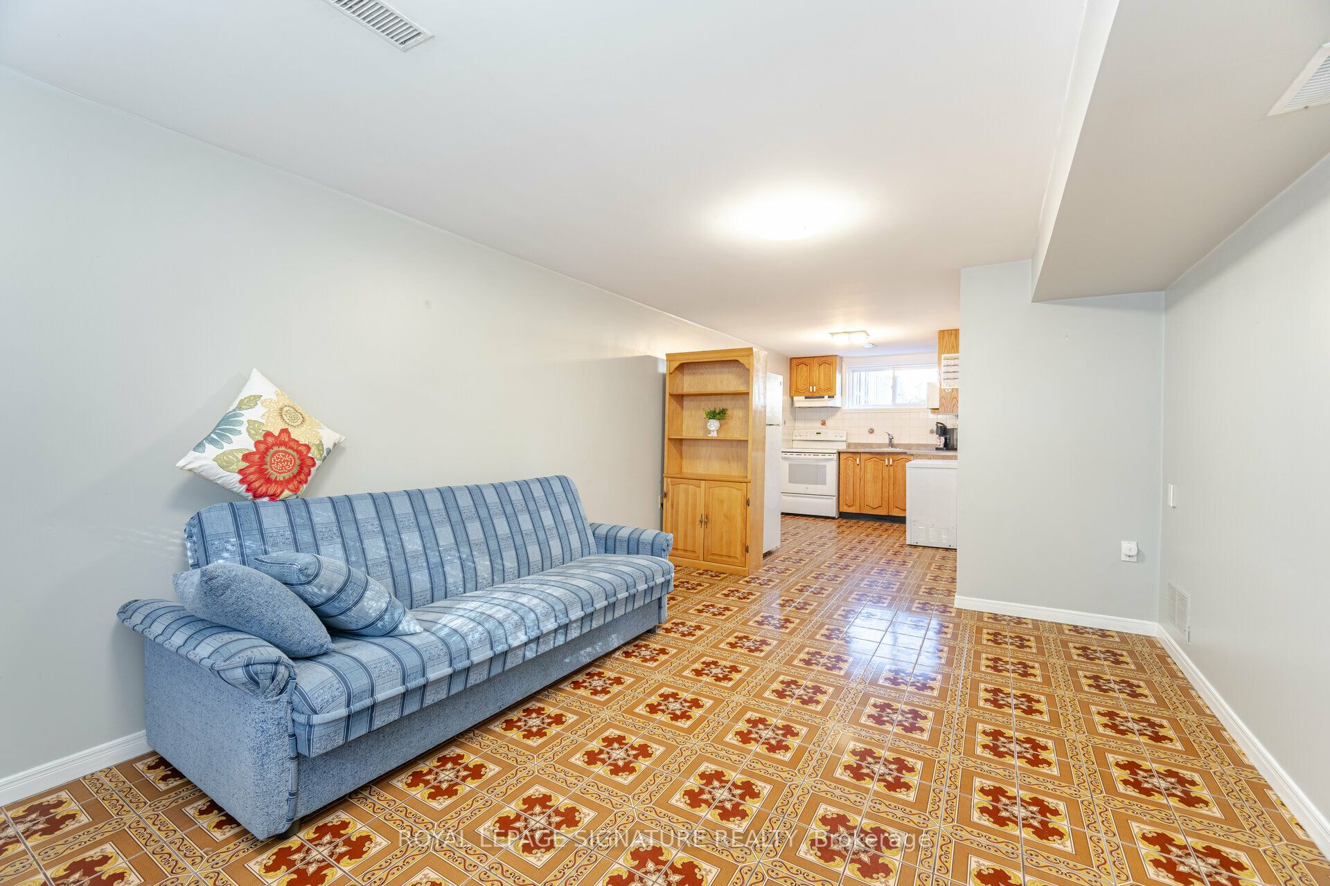 123 Treeview Drive