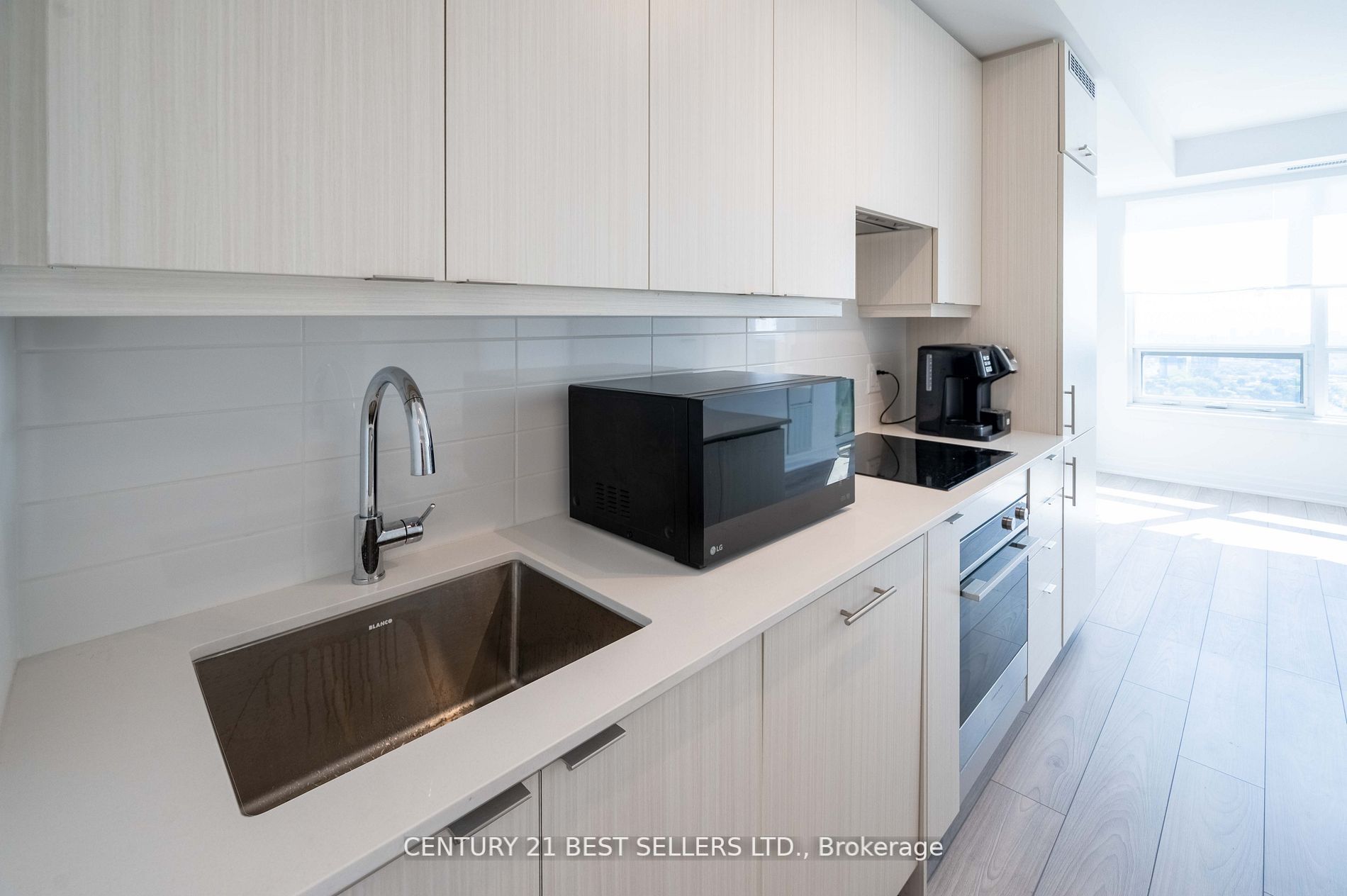 36 Elm Drive #2406