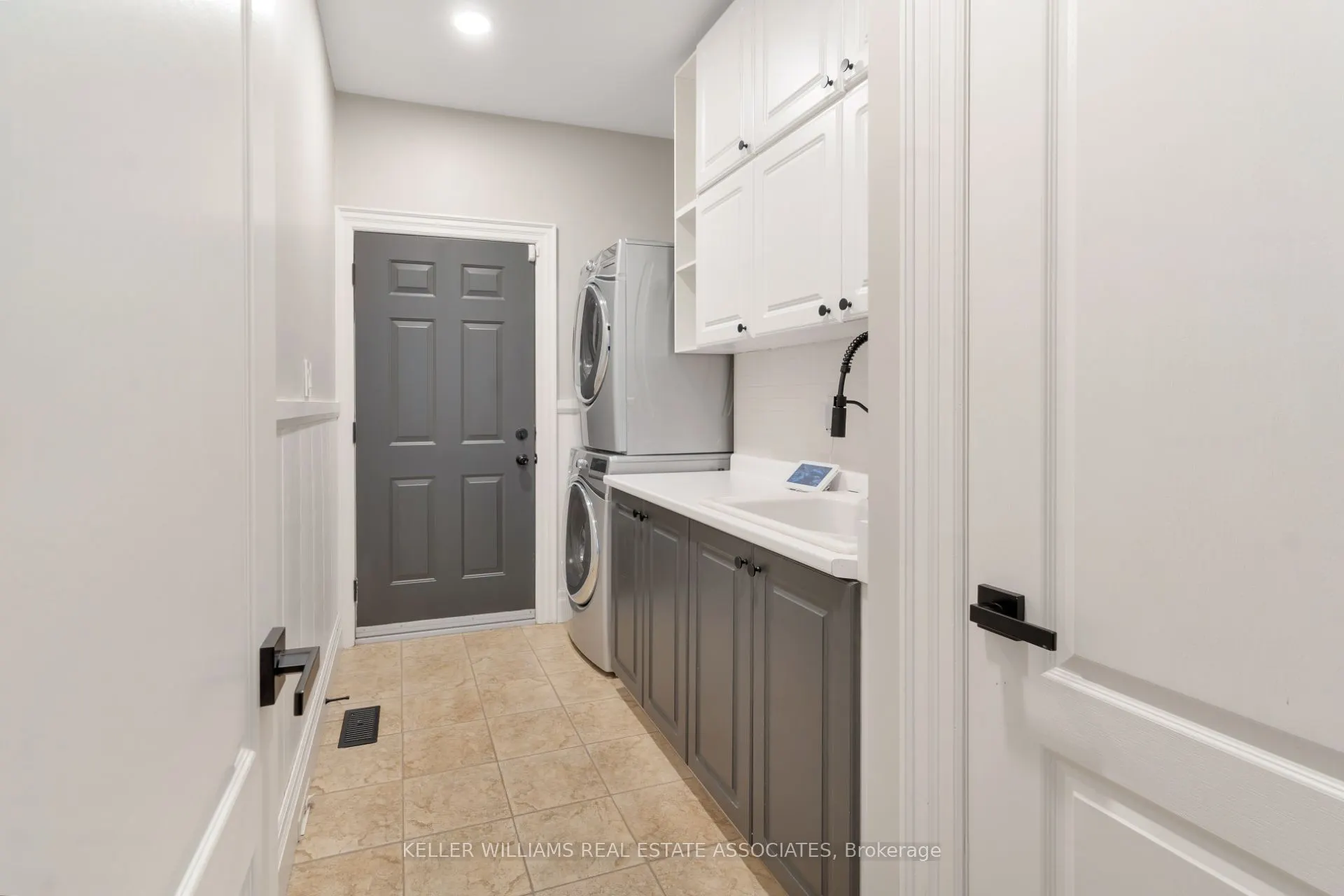 50 Lyonsview Lane