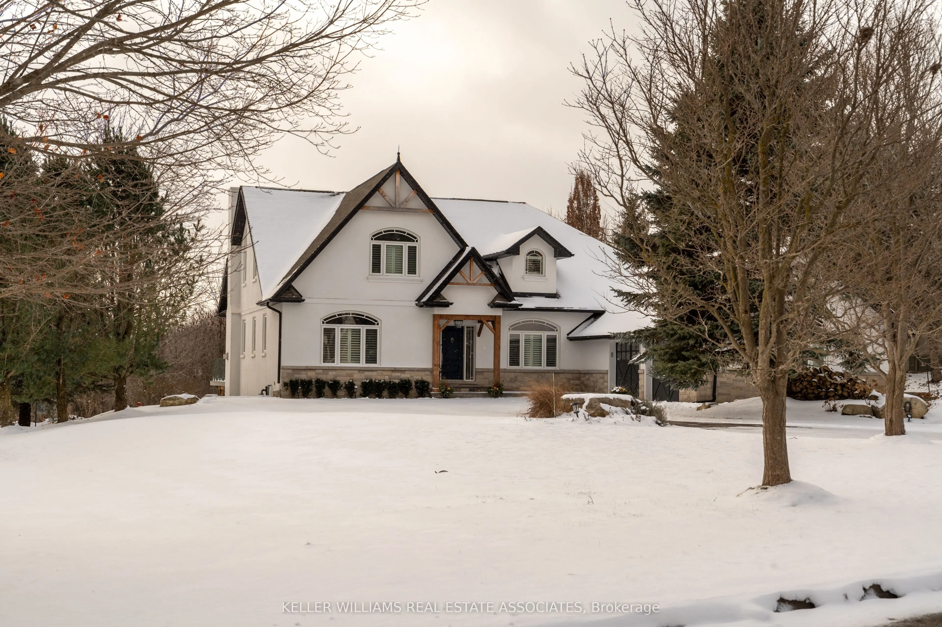 50 Lyonsview Lane