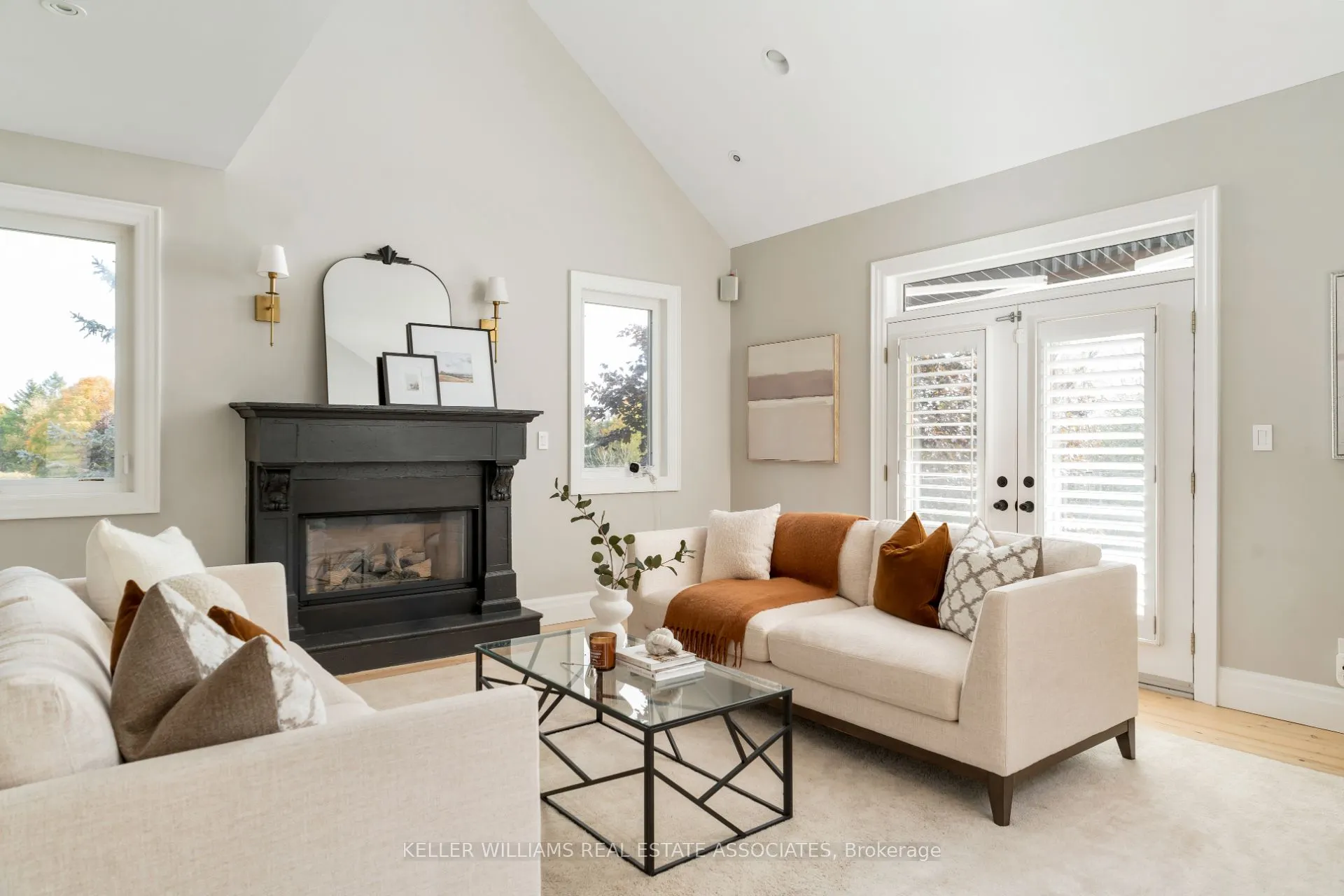50 Lyonsview Lane