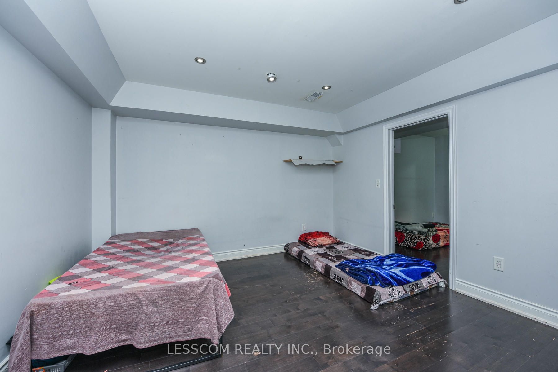 30 Fairhill Avenue