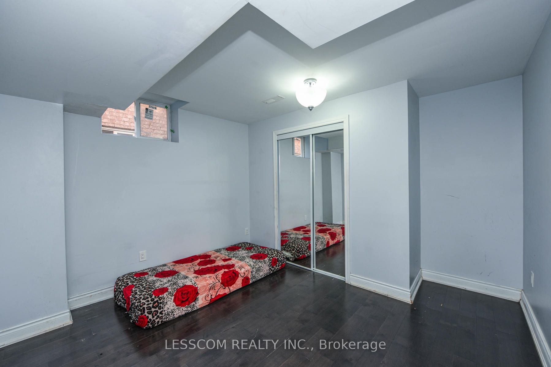 30 Fairhill Avenue