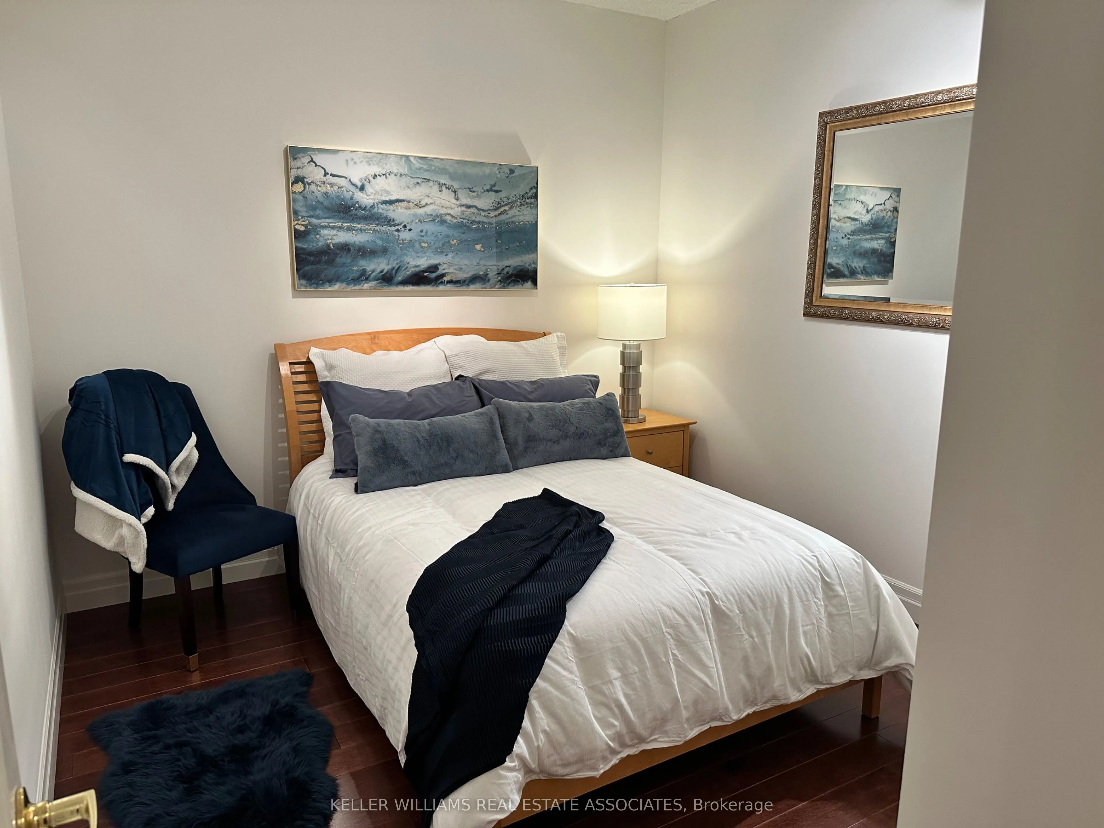 80 Port Street E, #208