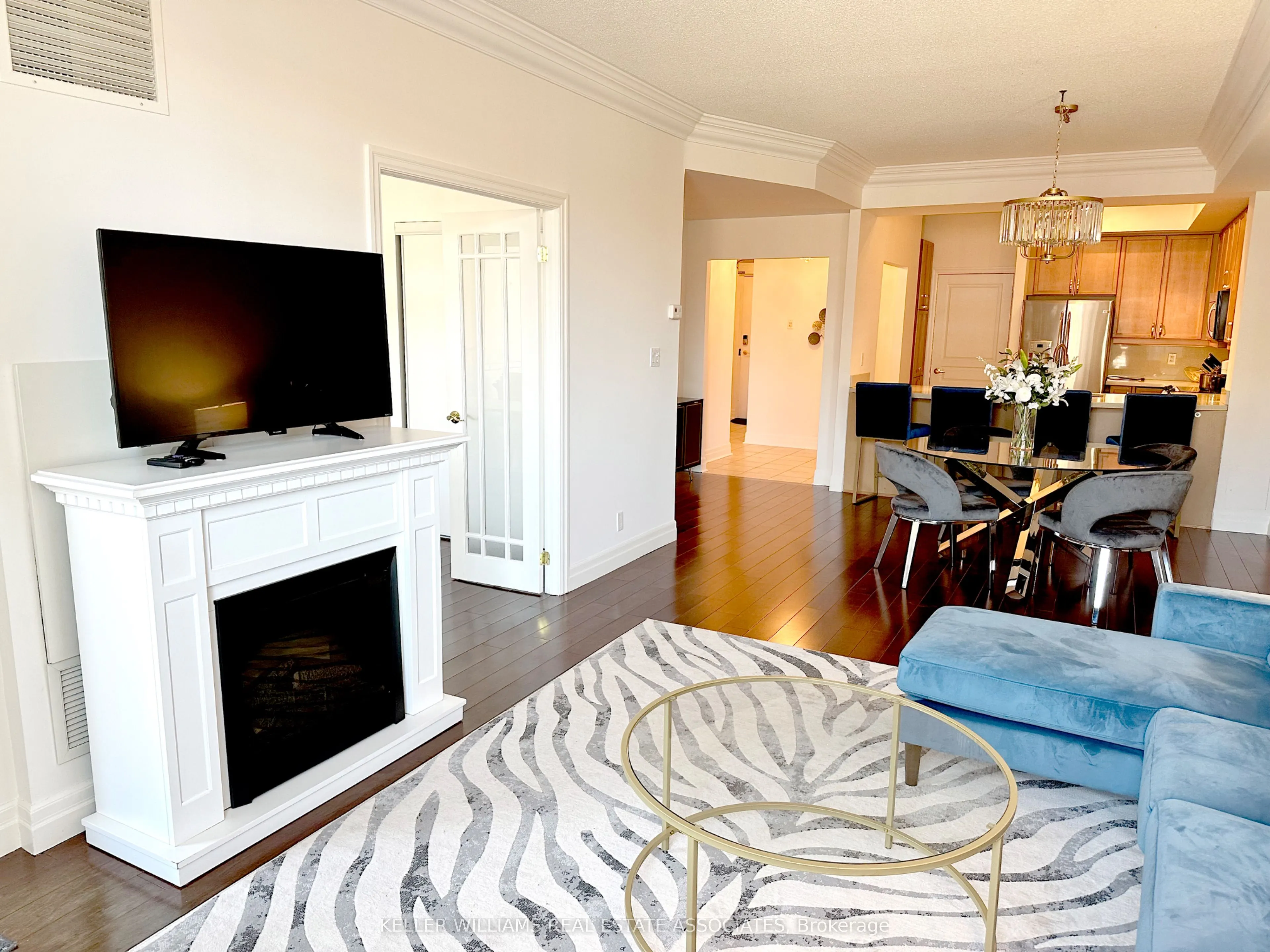 80 Port Street E, #208