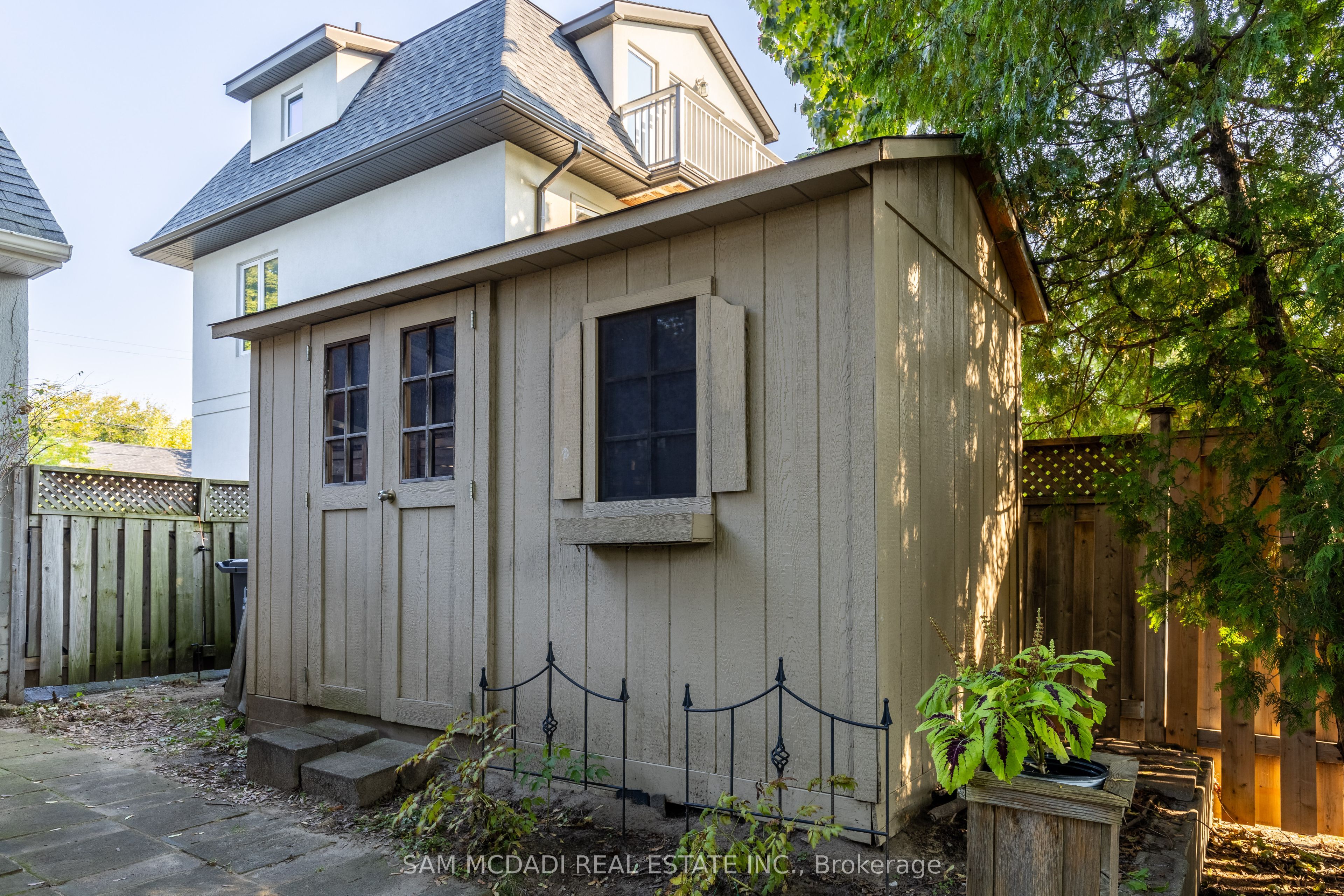 37 Mitcham Drive