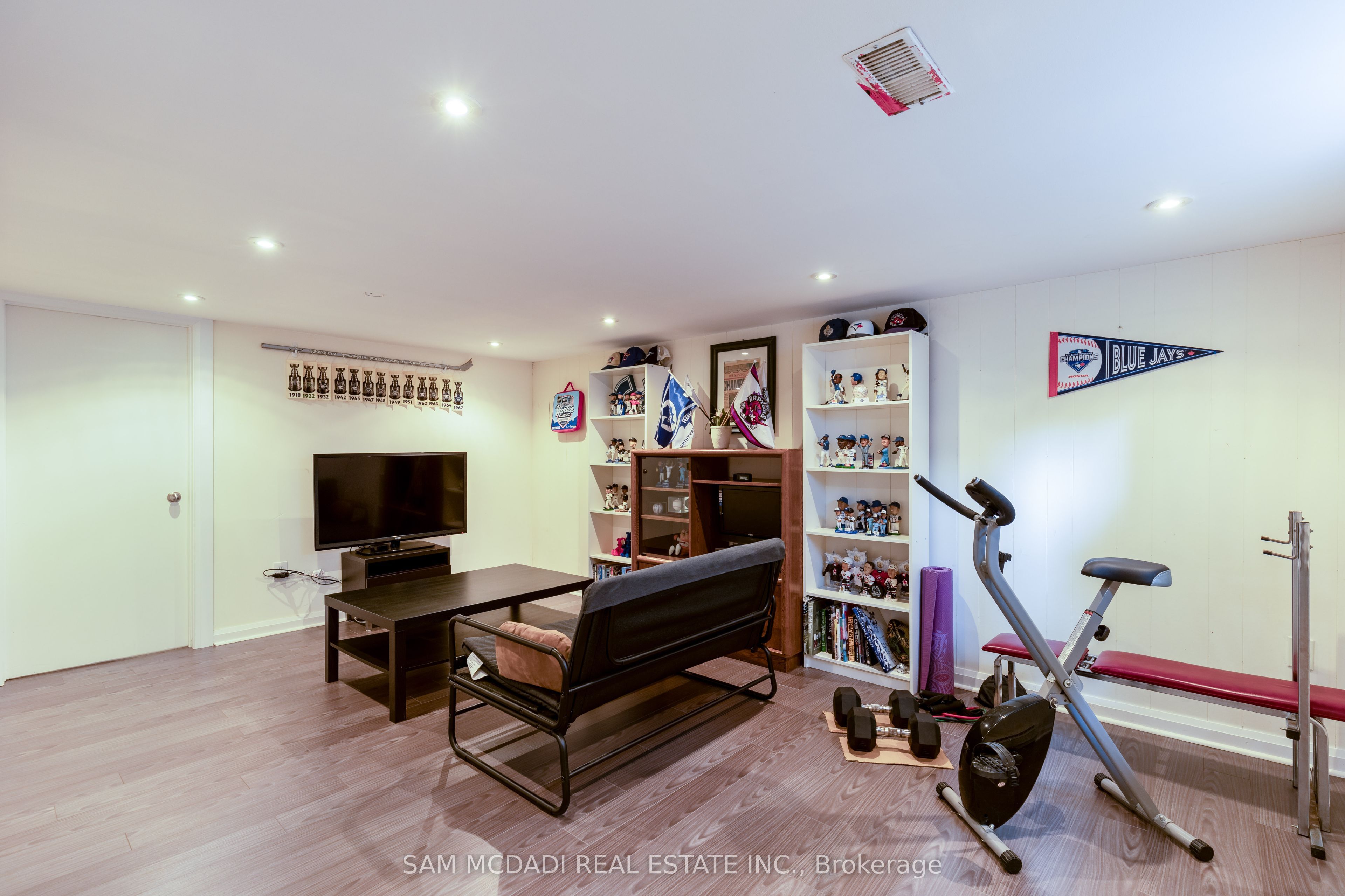 37 Mitcham Drive