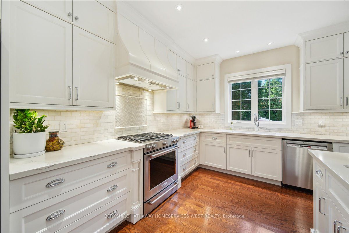 3021 Woodland Park Drive