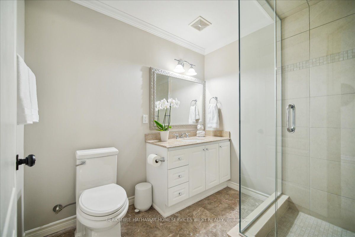 3021 Woodland Park Drive