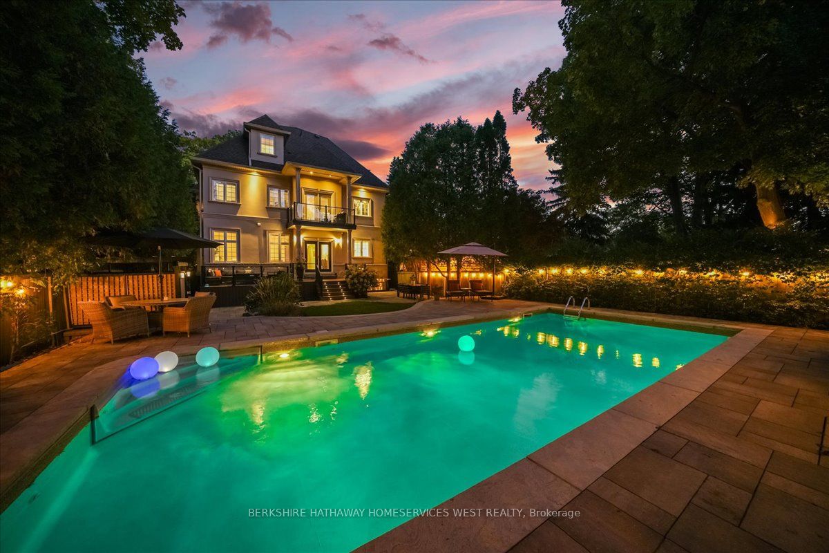 3021 Woodland Park Drive