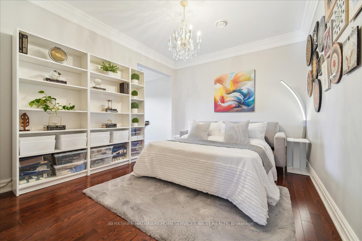 3021 Woodland Park Drive