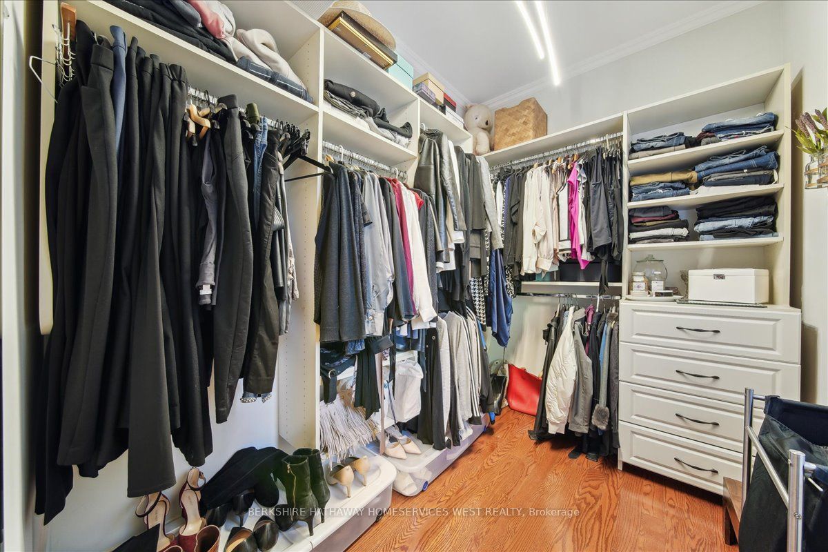 3021 Woodland Park Drive