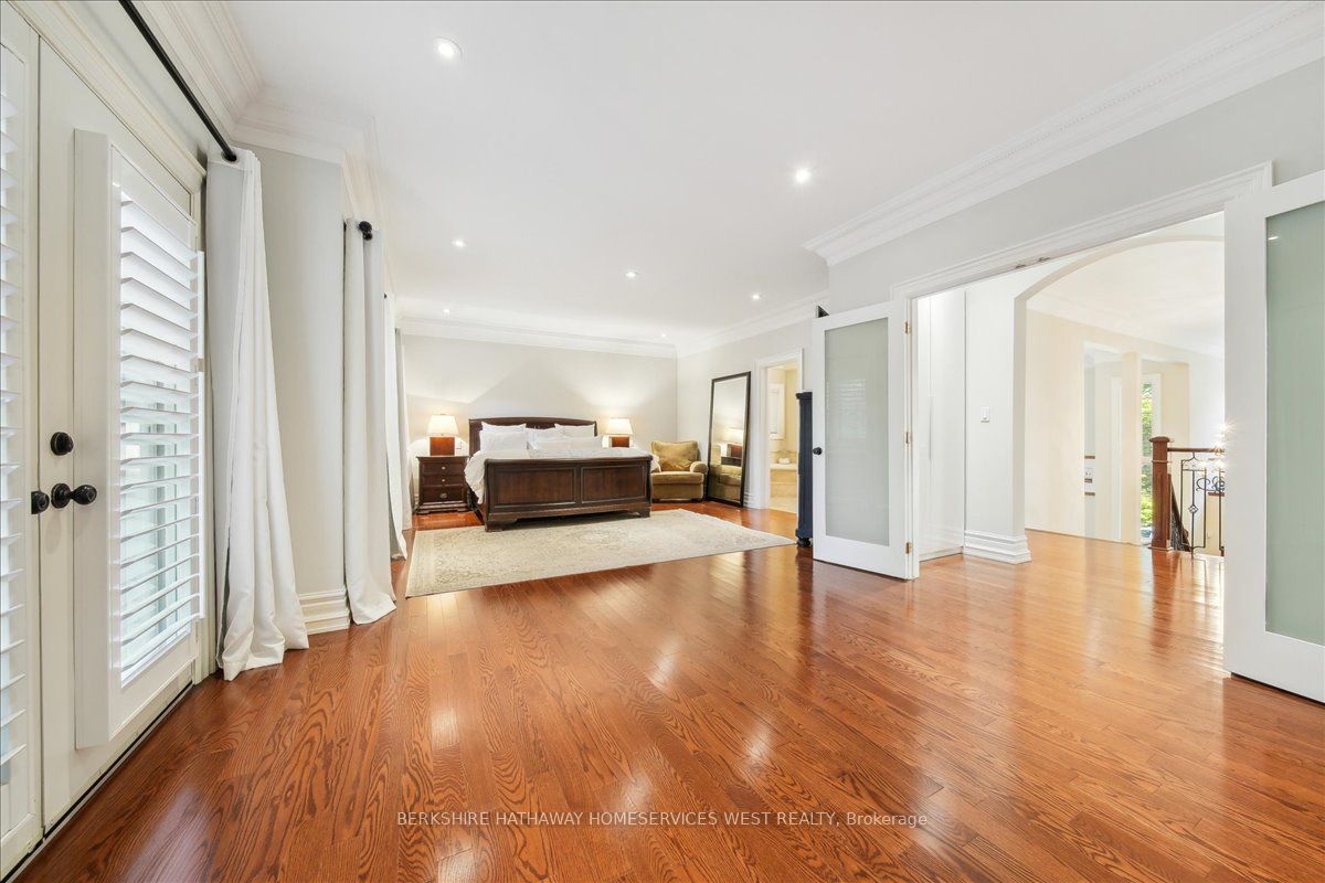 3021 Woodland Park Drive
