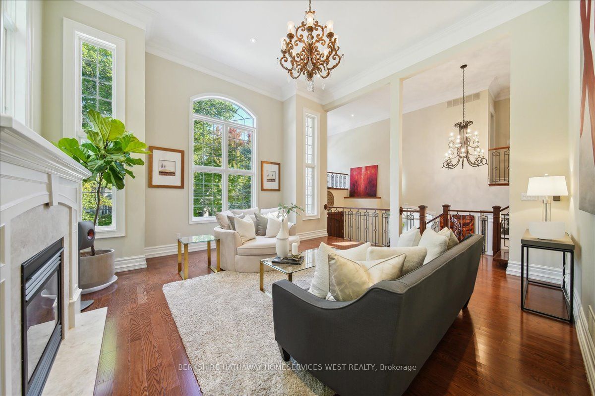 3021 Woodland Park Drive