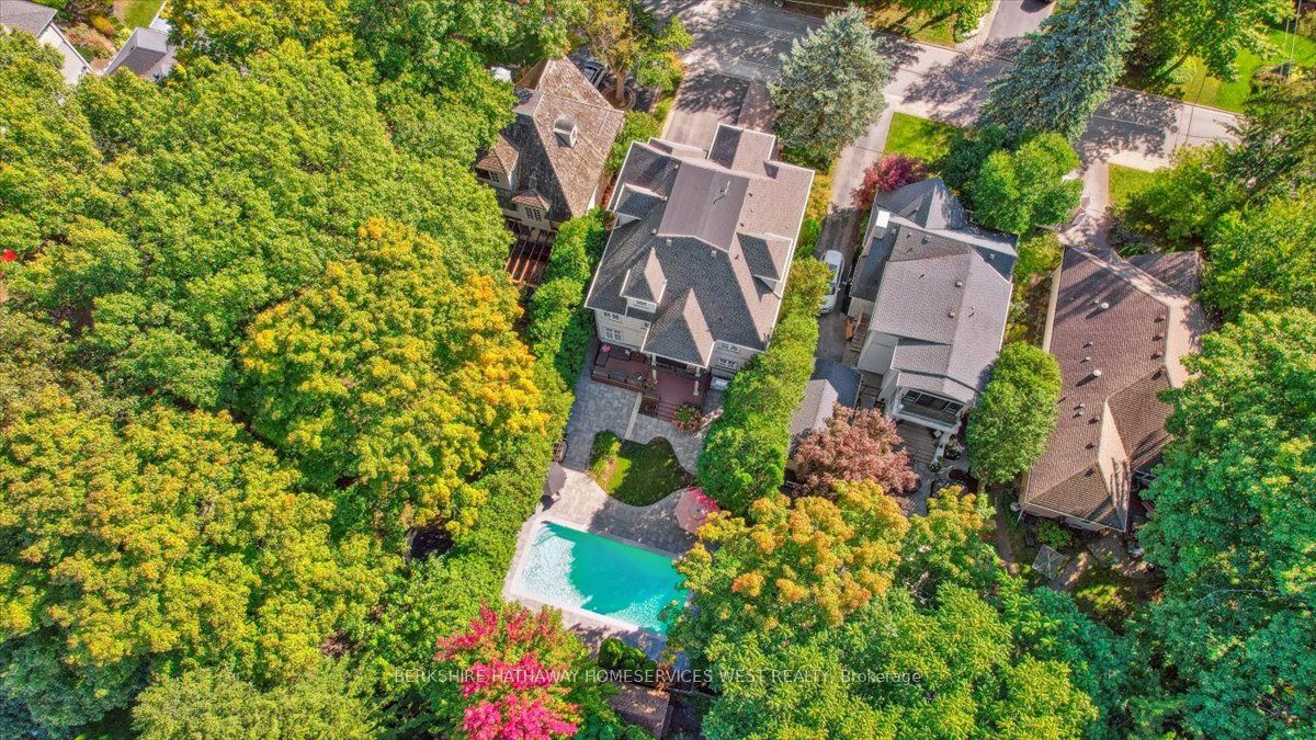 3021 Woodland Park Drive