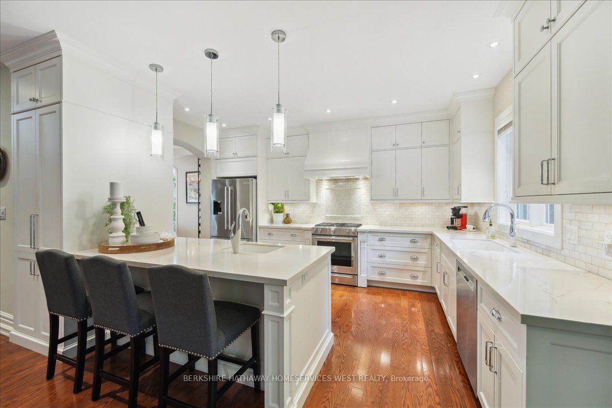 3021 Woodland Park Drive