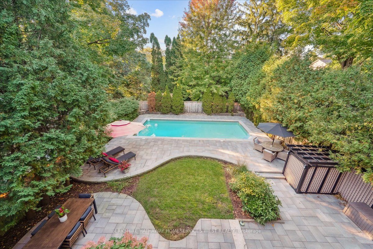 3021 Woodland Park Drive