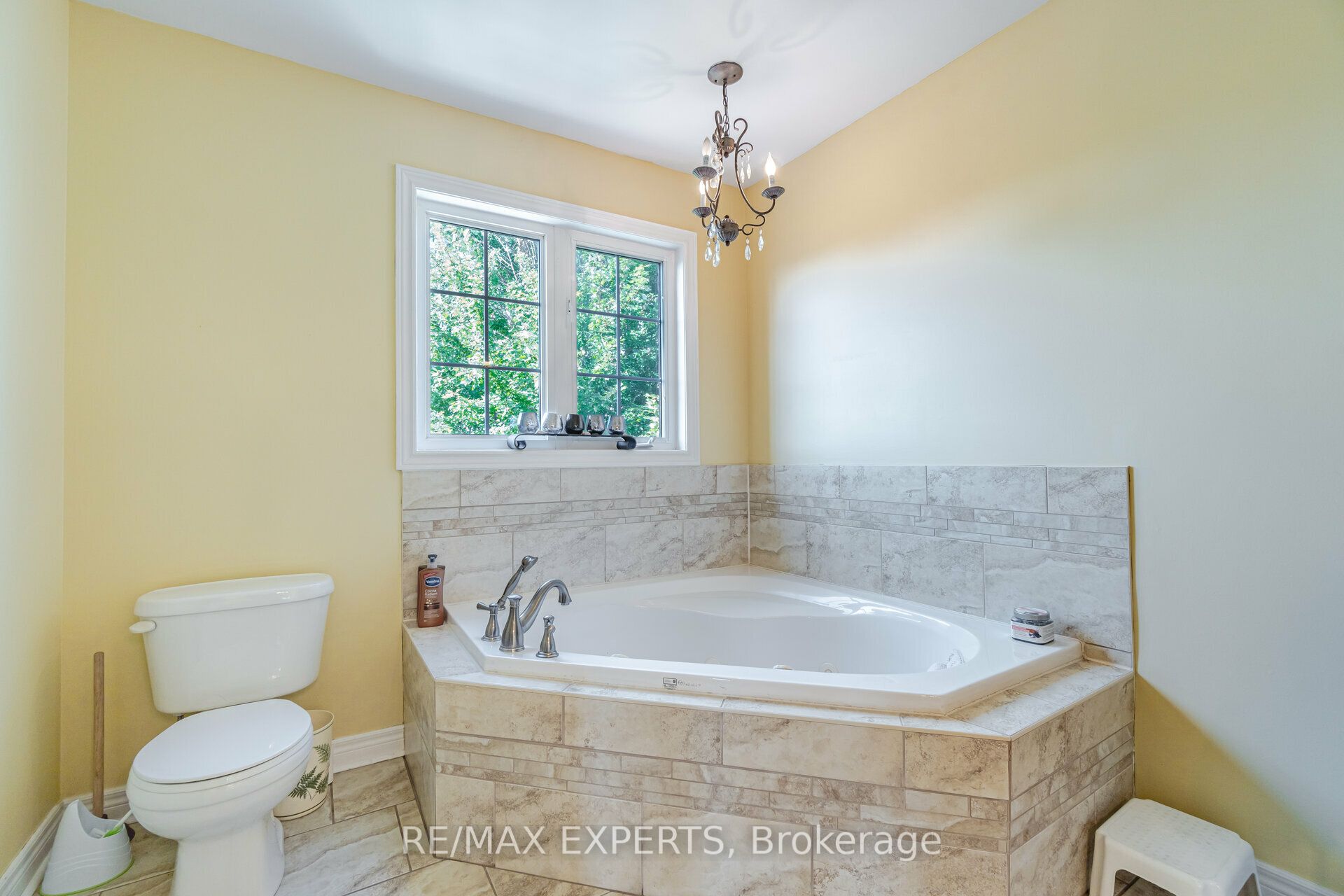 136 Van Scott Drive