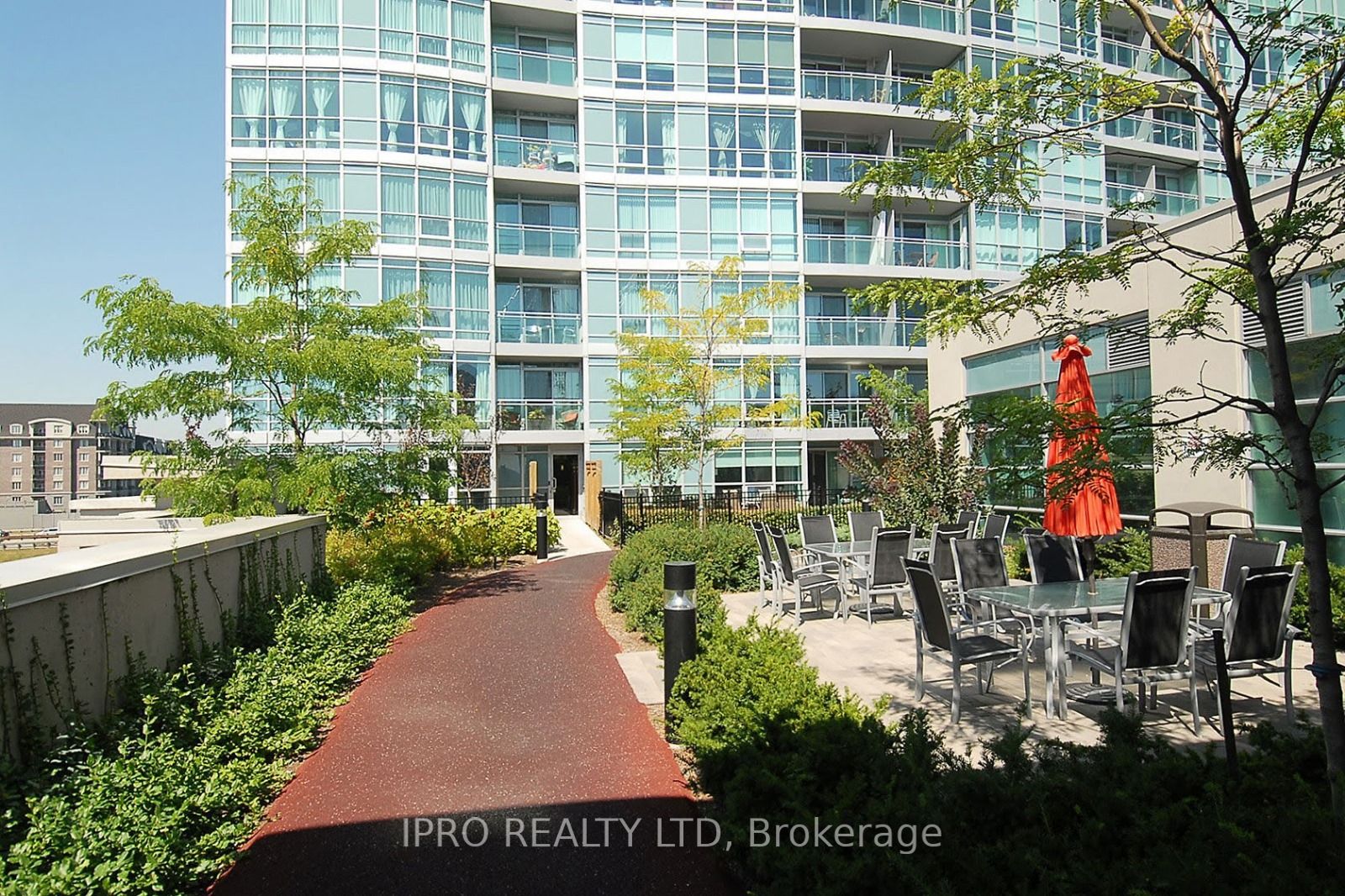 155 Legion Road N, #1814