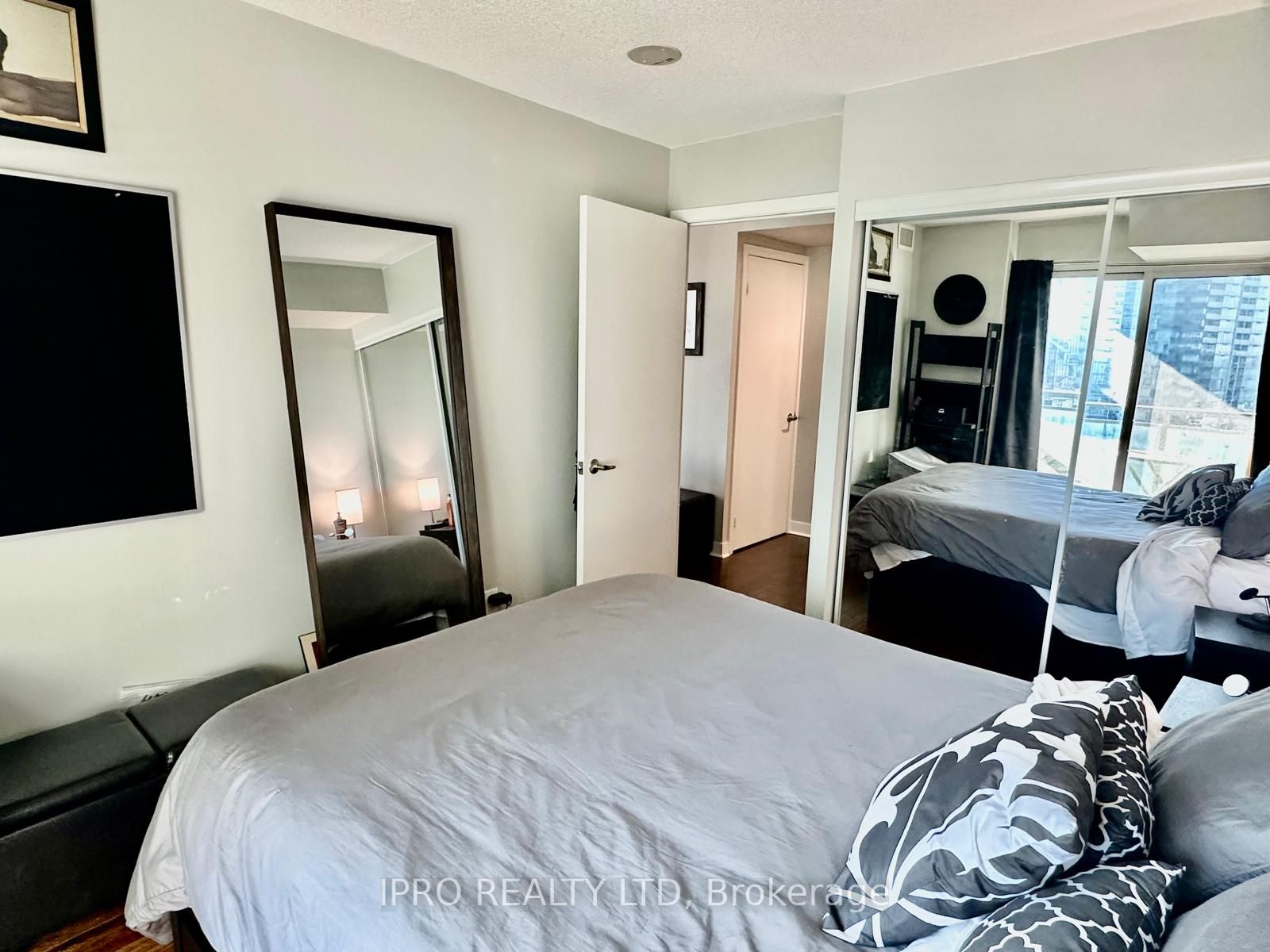 155 Legion Road N, #1814