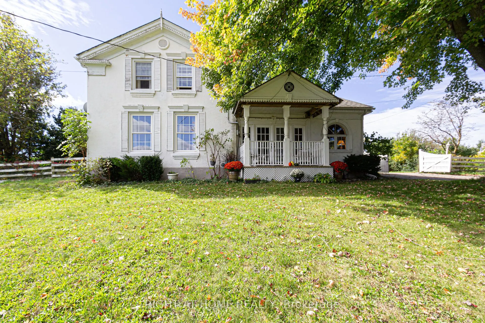 152 Confederation Street