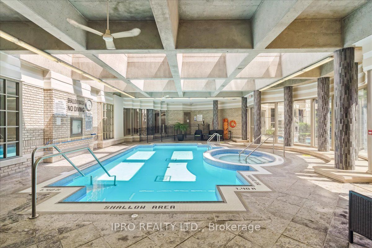 55 Kingsbridge Garden Circle, #613