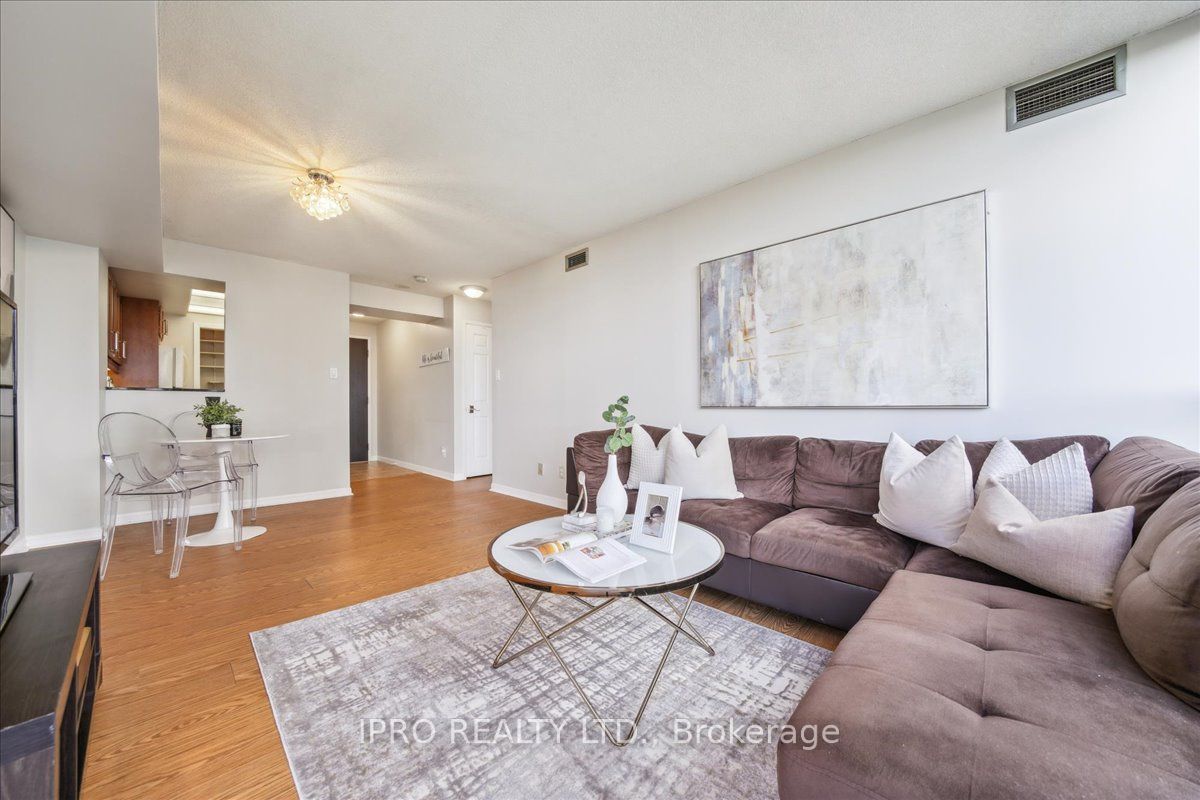 55 Kingsbridge Garden Circle, #613