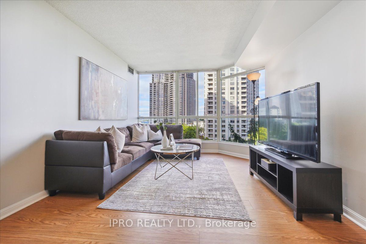 55 Kingsbridge Garden Circle, #613