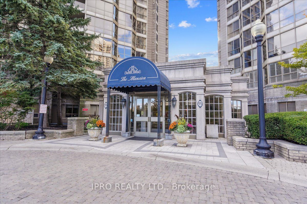 55 Kingsbridge Garden Circle, #613