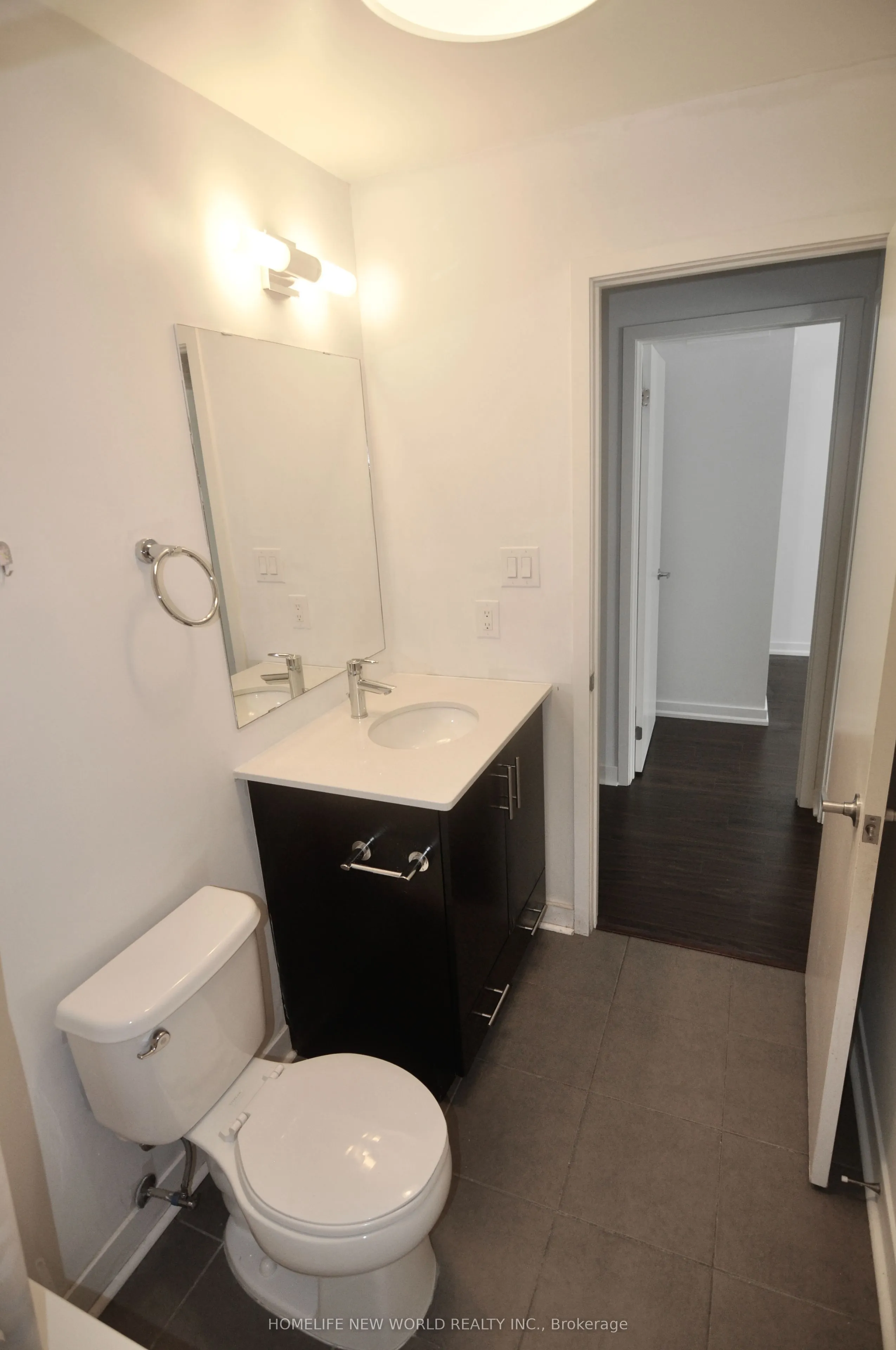 370 Square One Drive, #Th5