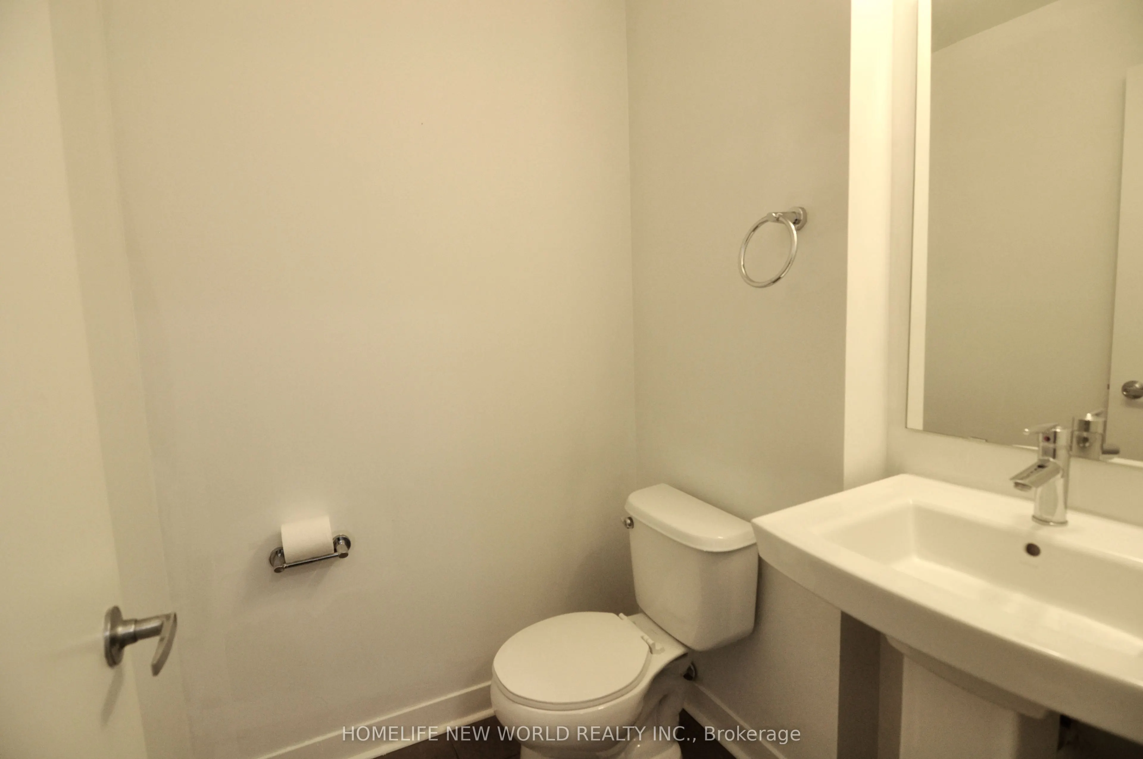 370 Square One Drive, #Th5