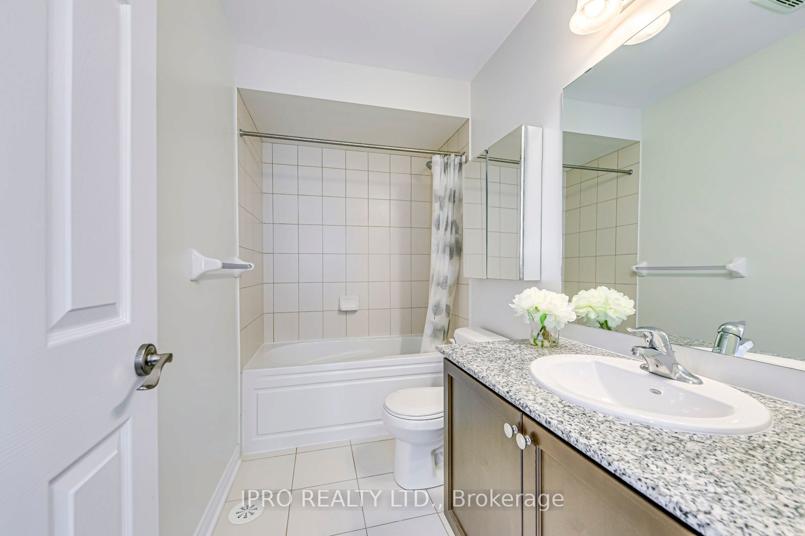 2280 Baronwood Drive, #90