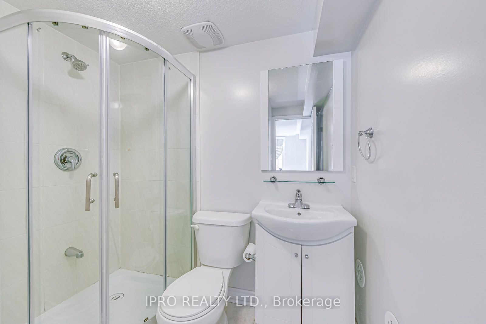 2280 Baronwood Drive, #90