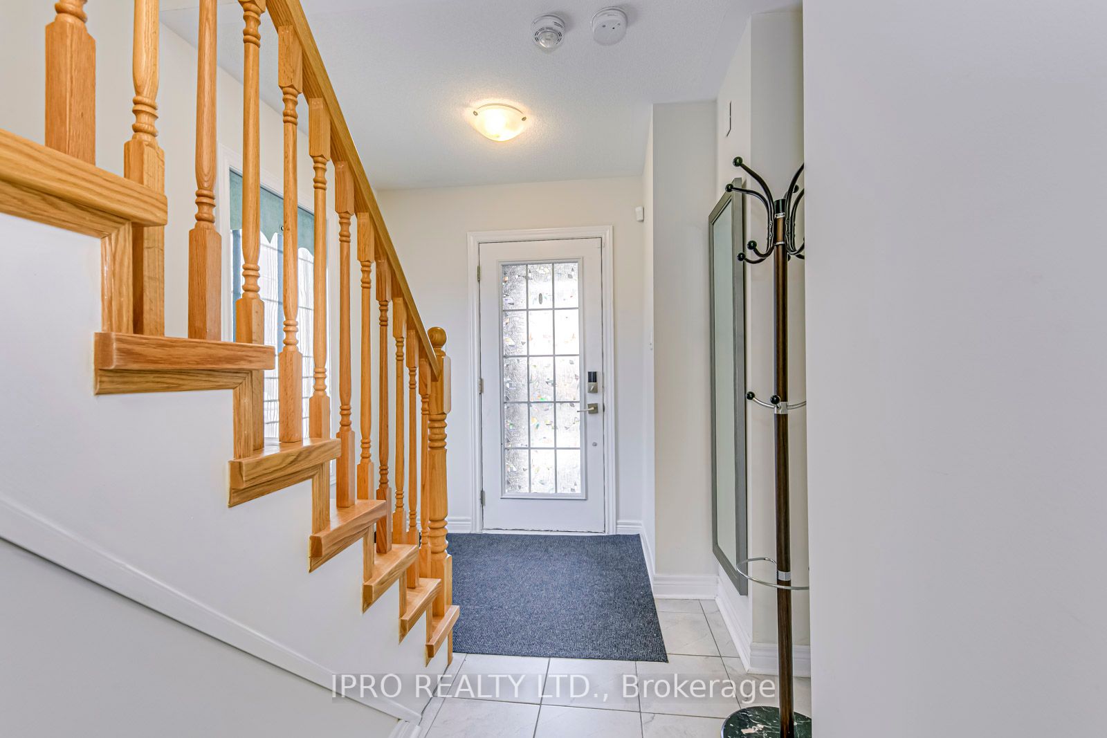 2280 Baronwood Drive, #90