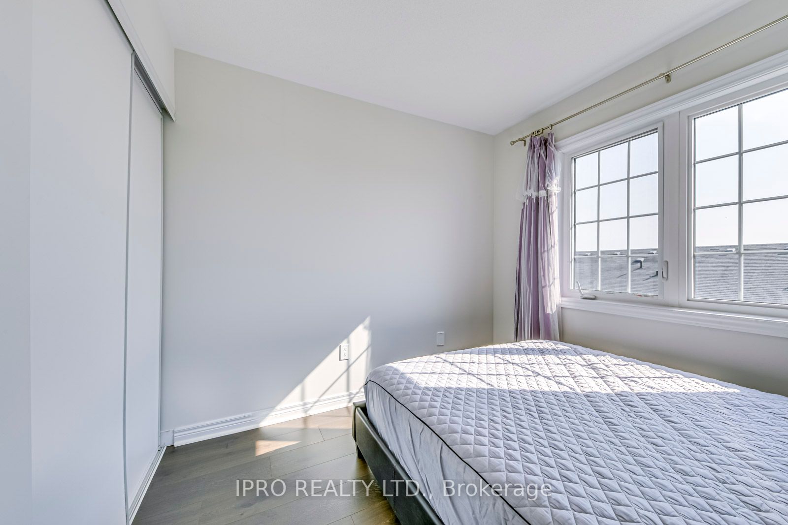 2280 Baronwood Drive, #90