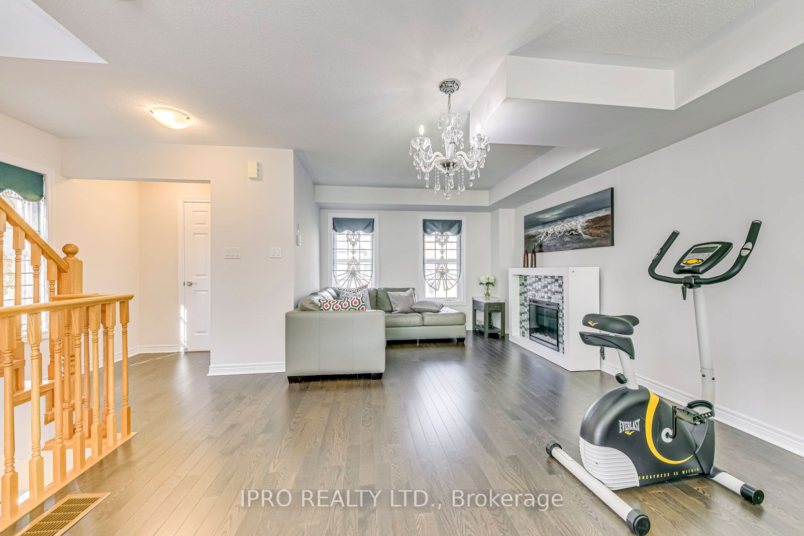 2280 Baronwood Drive, #90