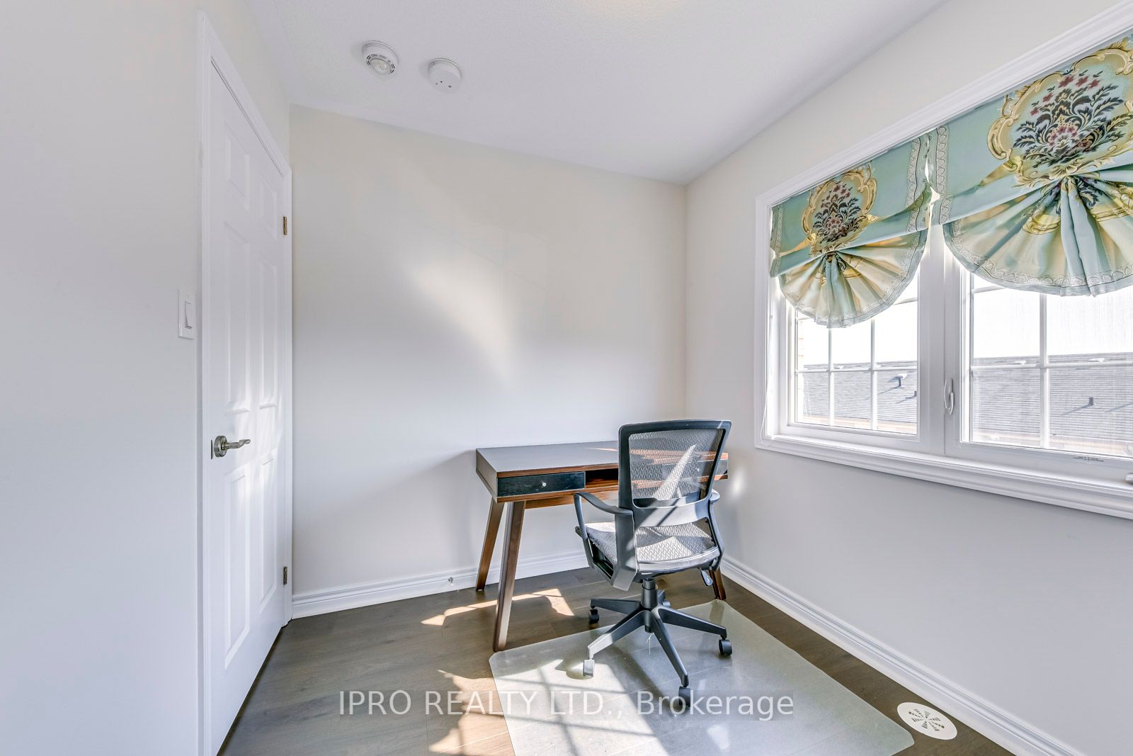 2280 Baronwood Drive, #90