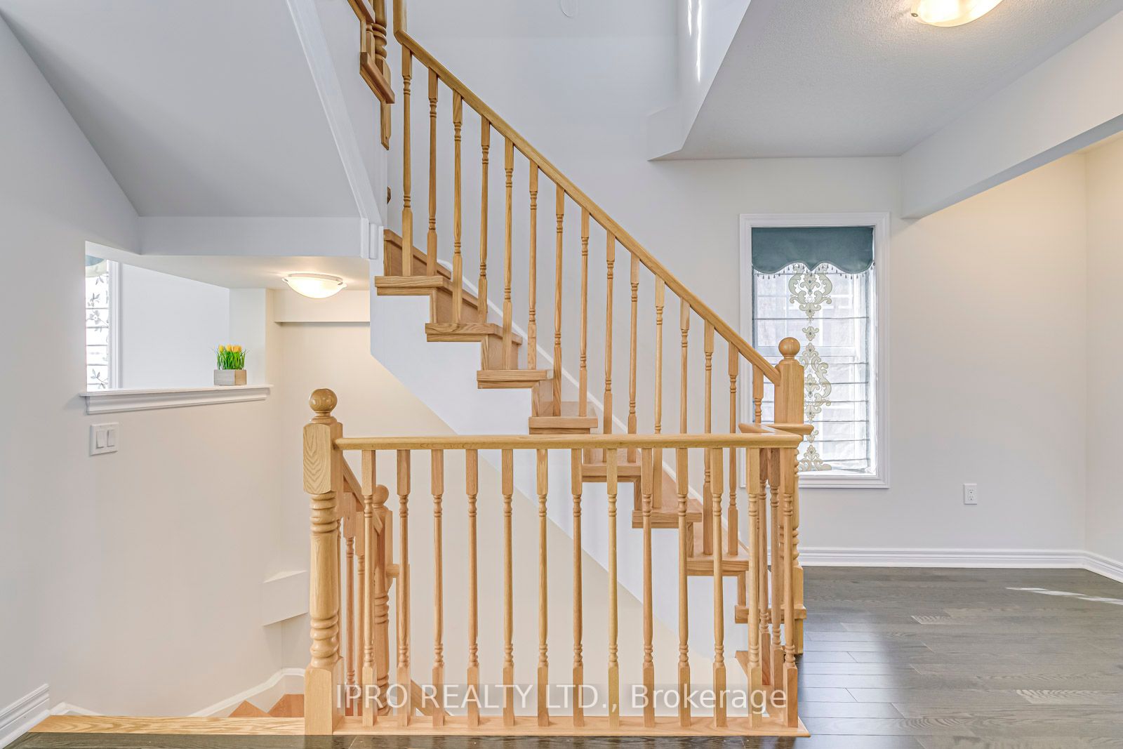 2280 Baronwood Drive, #90