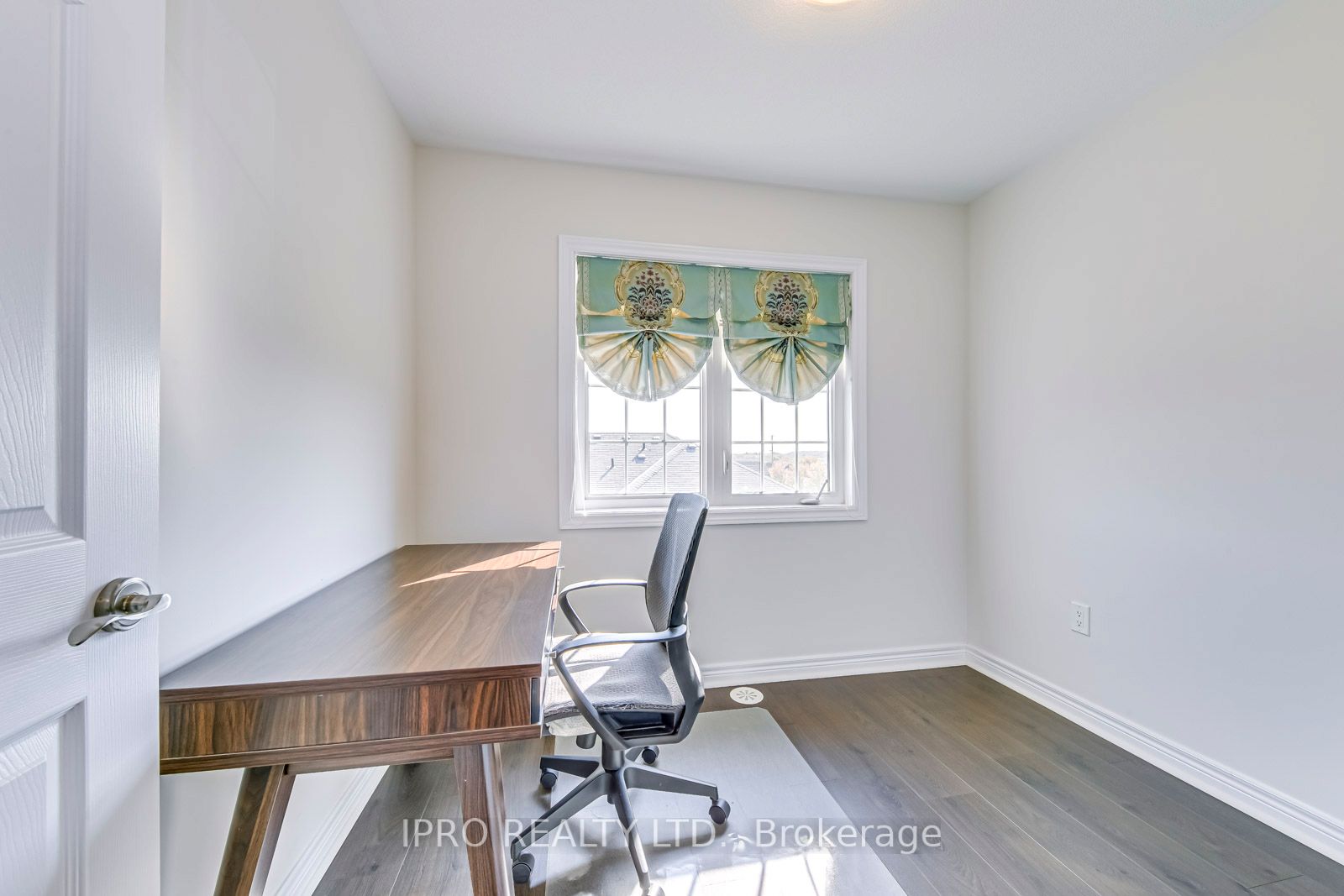 2280 Baronwood Drive, #90