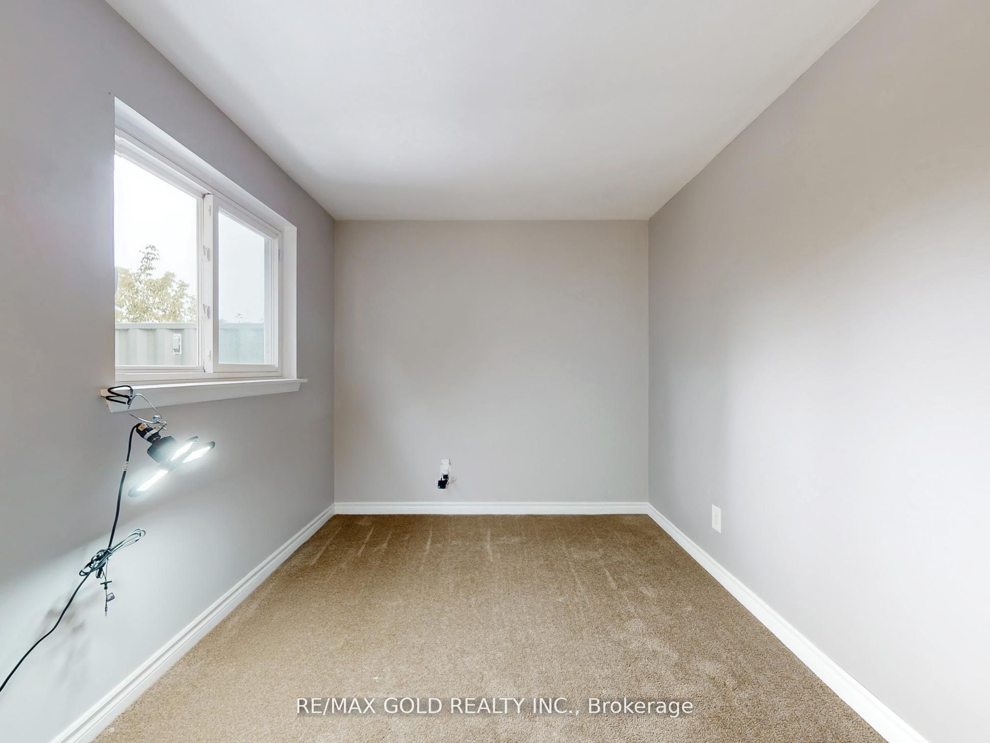 44 Deloraine Drive