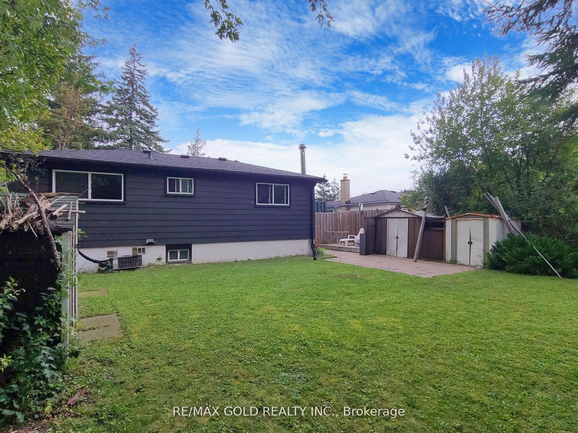 44 Deloraine Drive