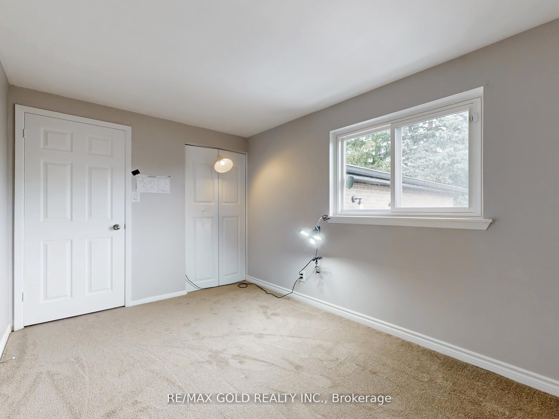 44 Deloraine Drive