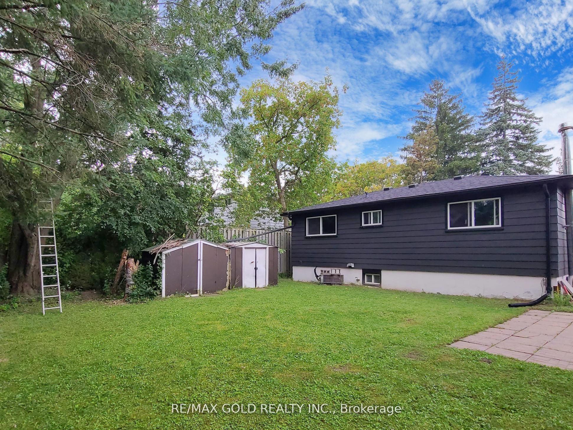 44 Deloraine Drive