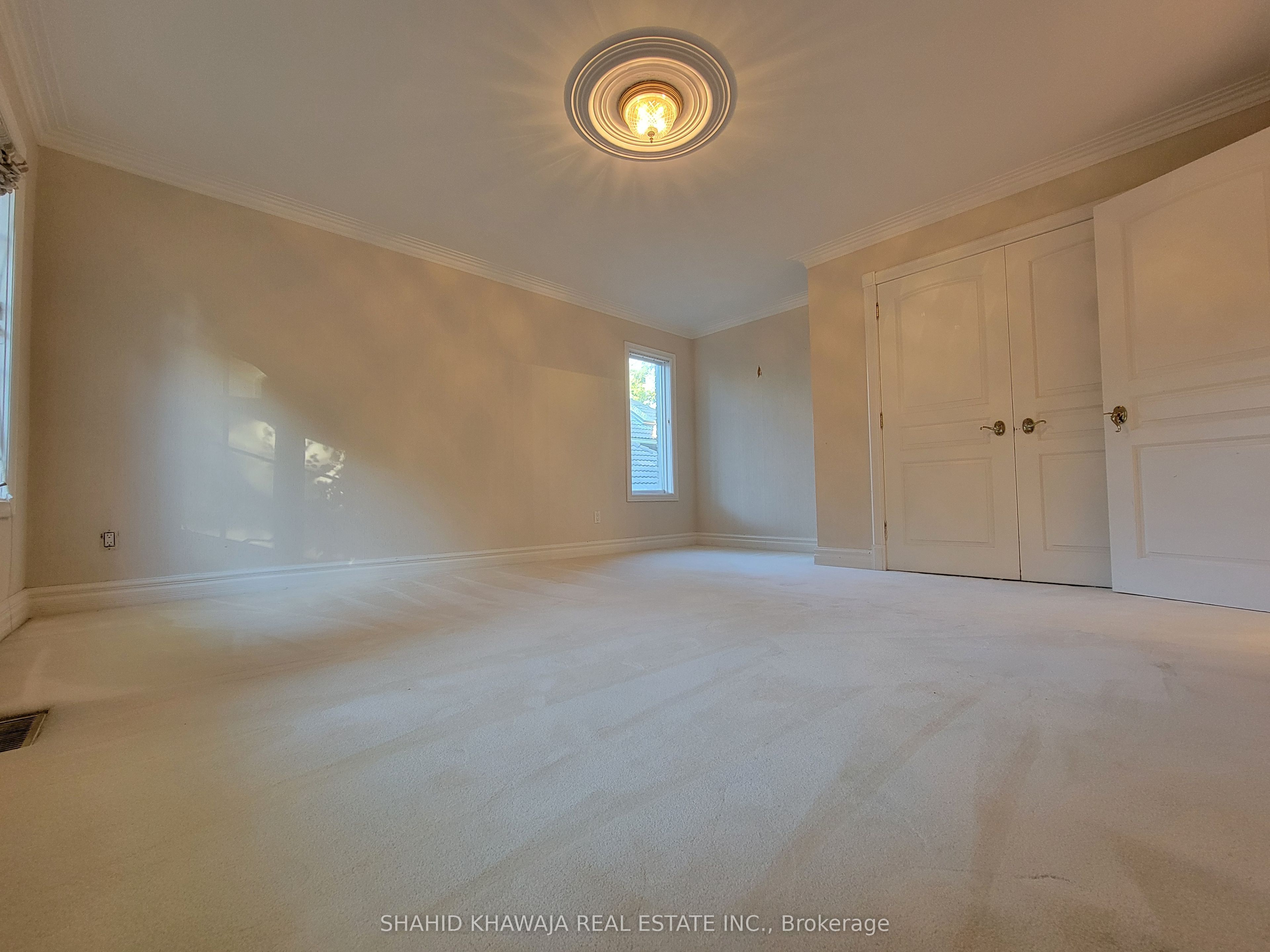 2480 MISSISSAUGA Road
