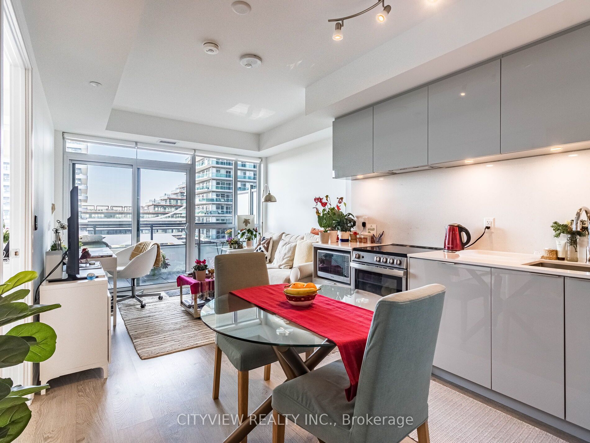 65 Annie Craig Drive, #602