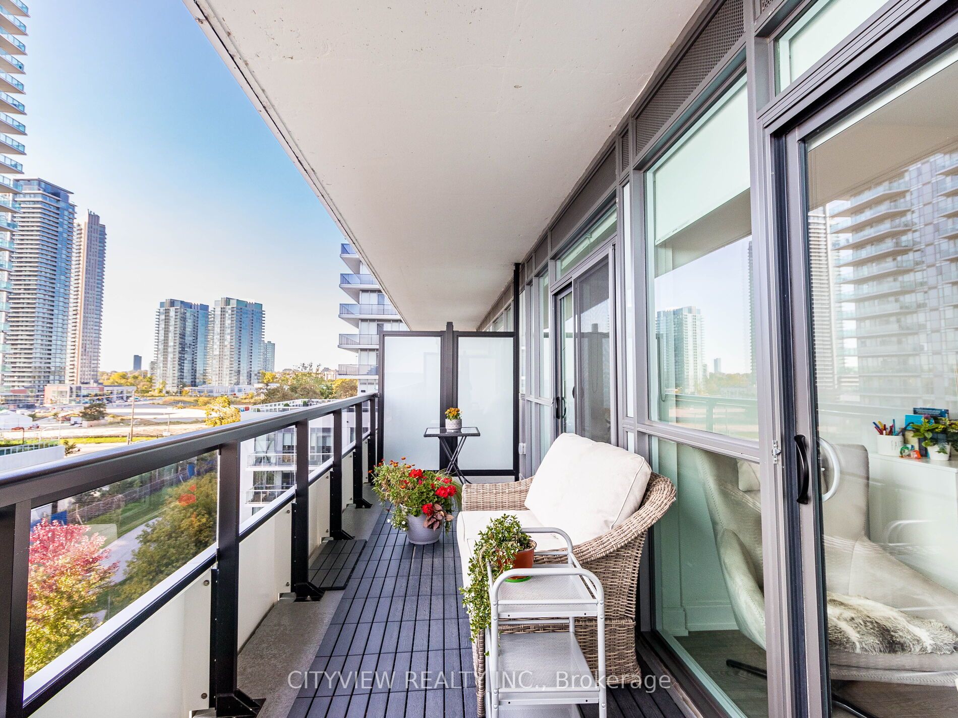 65 Annie Craig Drive, #602