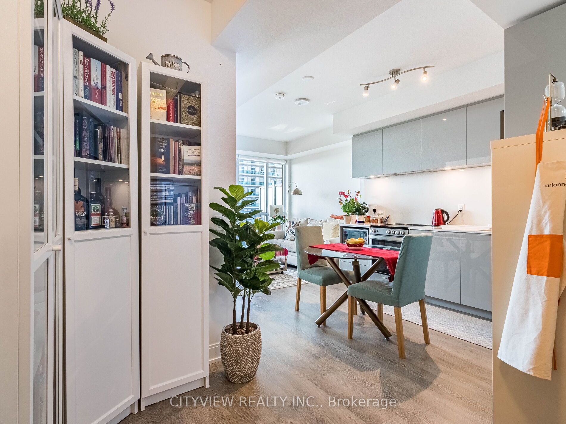 65 Annie Craig Drive, #602