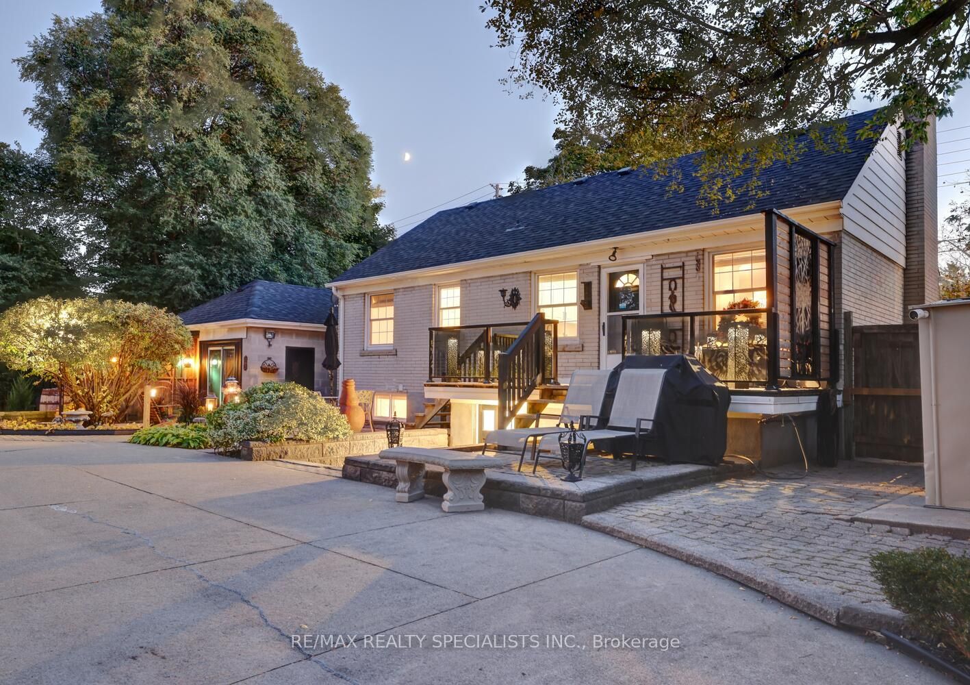 2633 Liruma Road