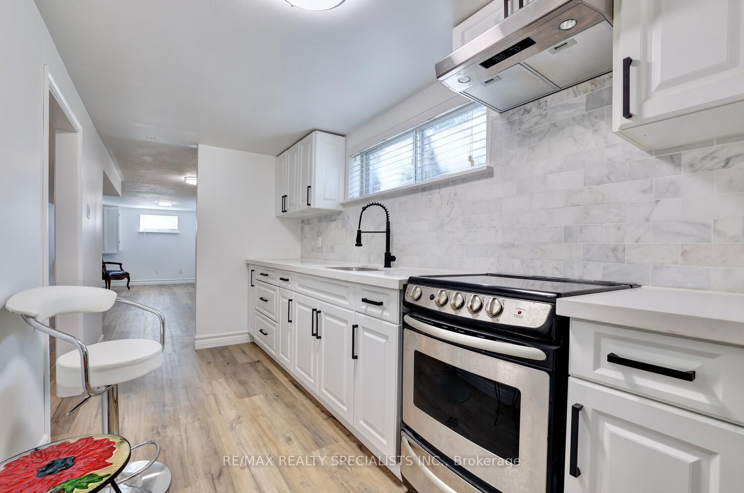 2633 Liruma Road