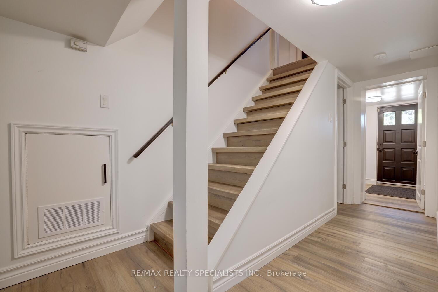 2633 Liruma Road